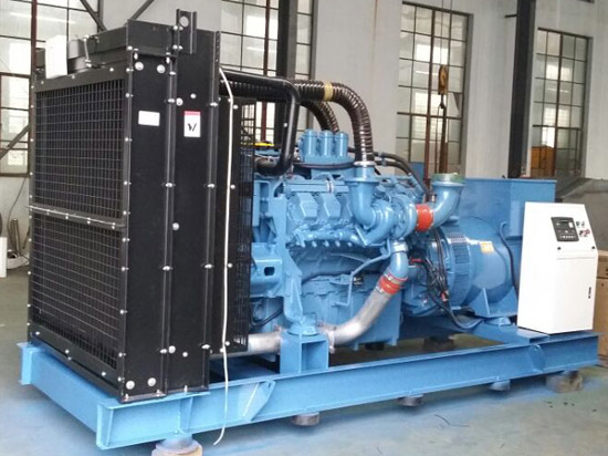 520KW奔馳發(fā)電機(jī)組 520KW奔馳發(fā)電機(jī)組